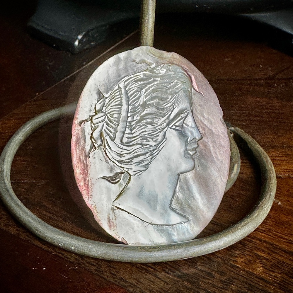 Vintage Cameo Brooch